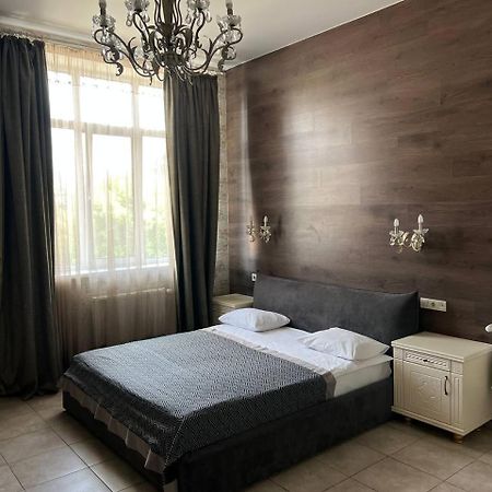 Borovik Hotel Novosilki Buitenkant foto