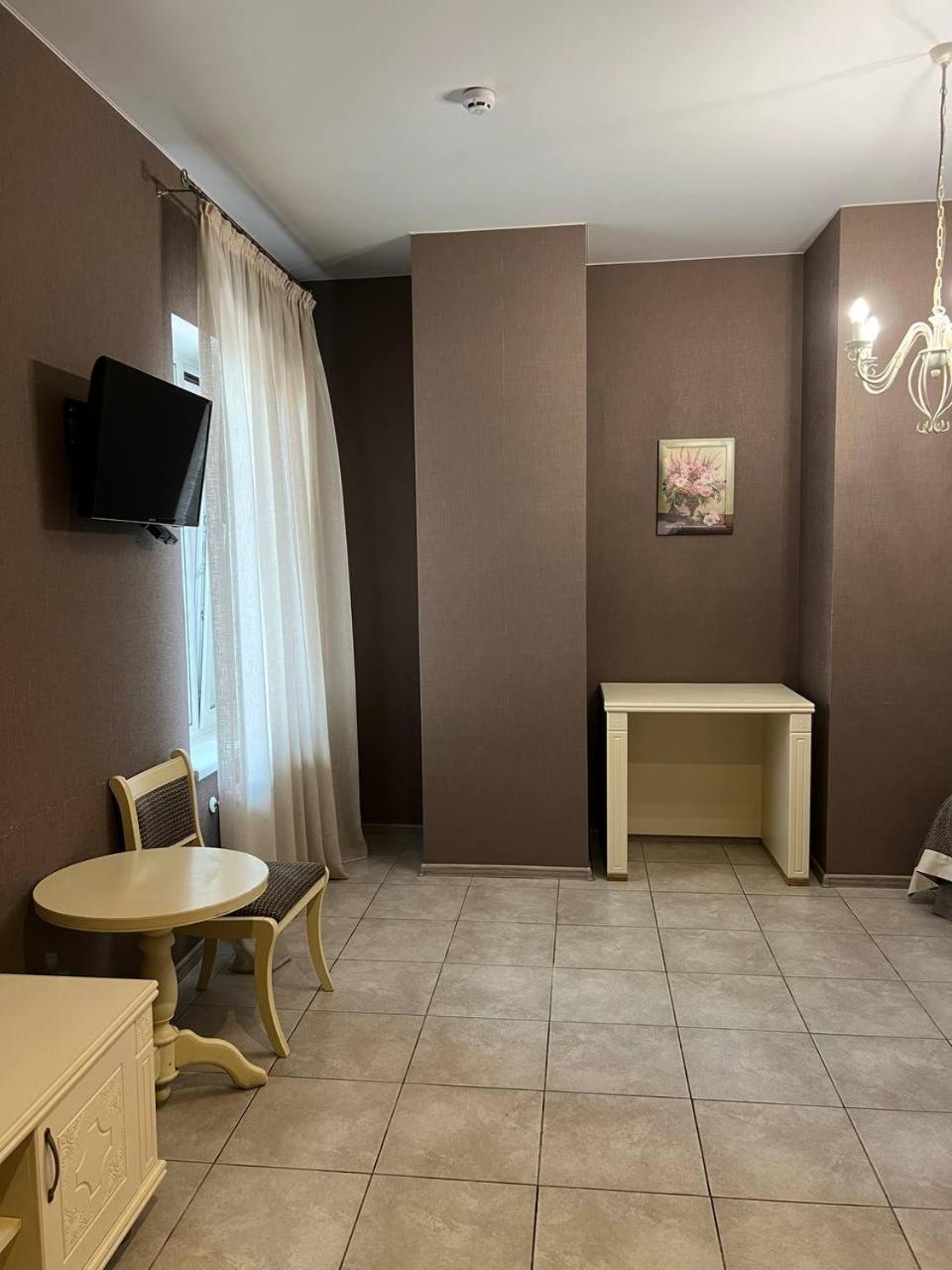 Borovik Hotel Novosilki Buitenkant foto