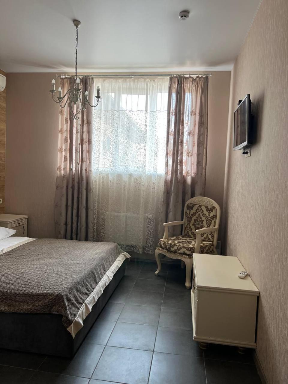 Borovik Hotel Novosilki Buitenkant foto